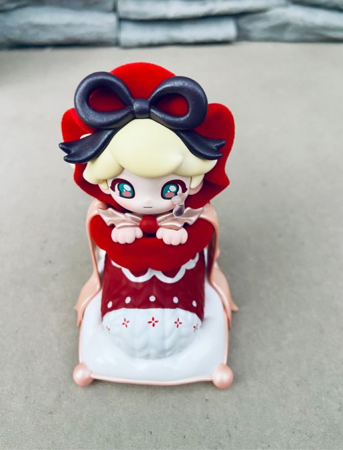 Pop Mart Azura Warm Christmas -  Soft Christmas Stocking - photo numéro 3