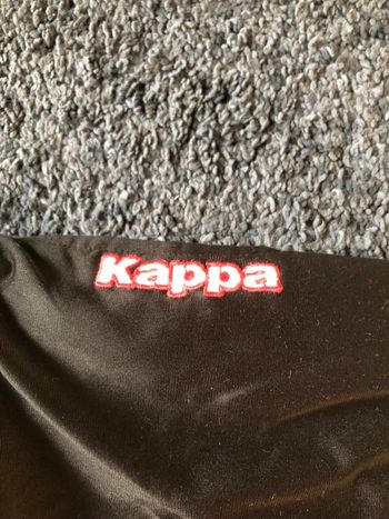 Jogging kappa rouge et noir 
