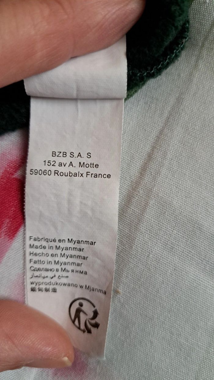 Sweat à capuche - photo numéro 7