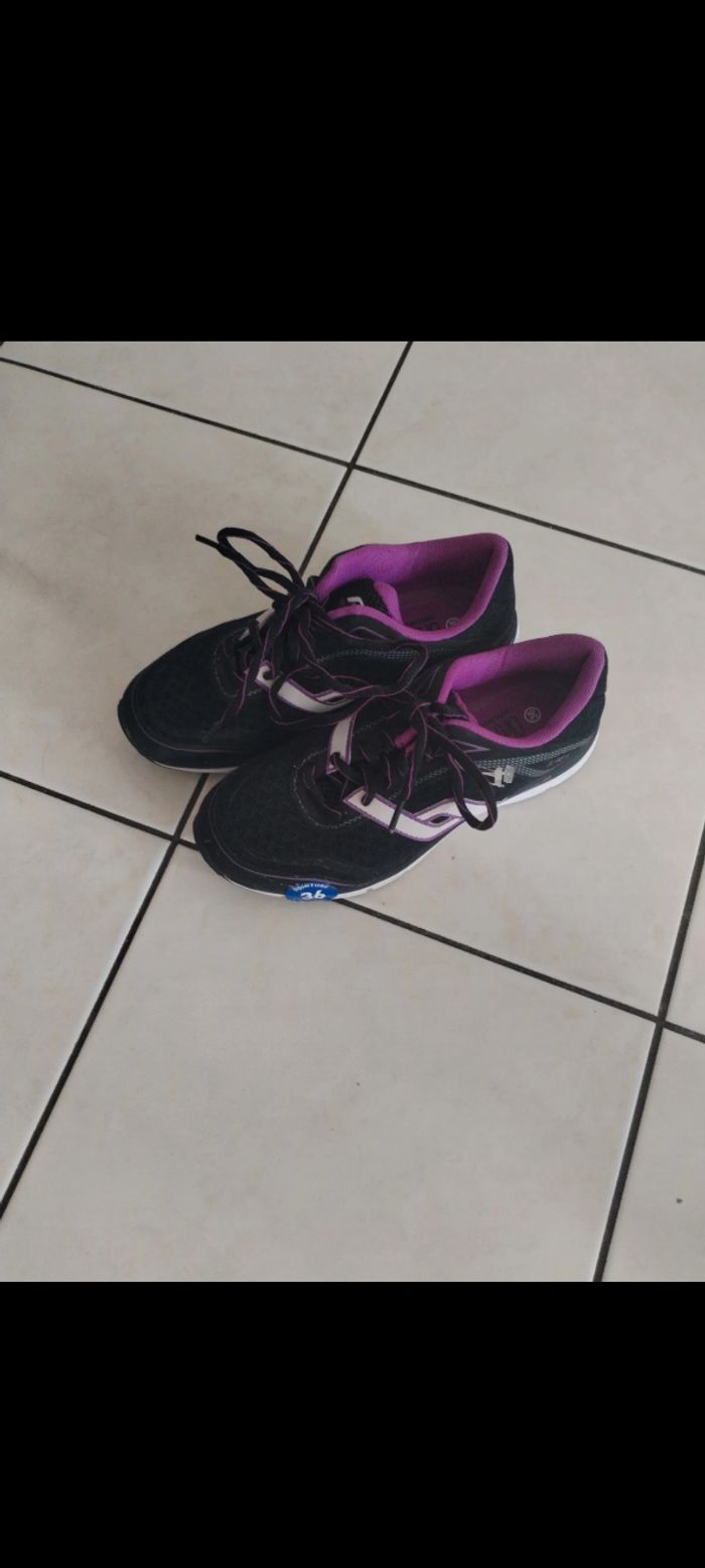 Baskets neuves