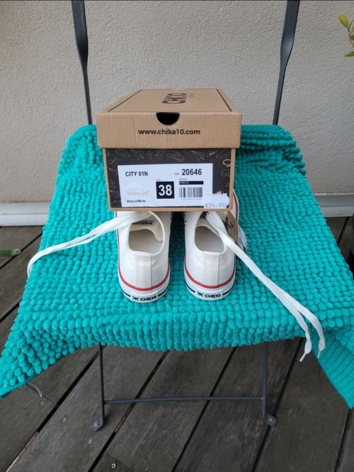 Baskets CHK10 blanches - photo numéro 4