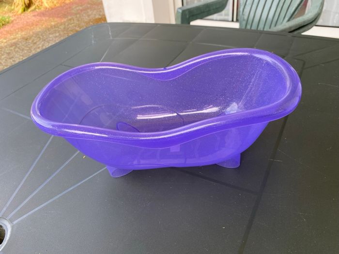 Baignoire pour poupons et accessoires - photo numéro 3