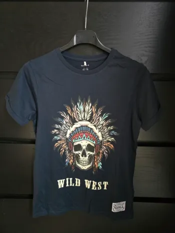 Tee-shirt bleu marine tête de mort Name it