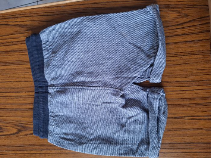 Lot vêtements garçon 3 ans - photo numéro 5