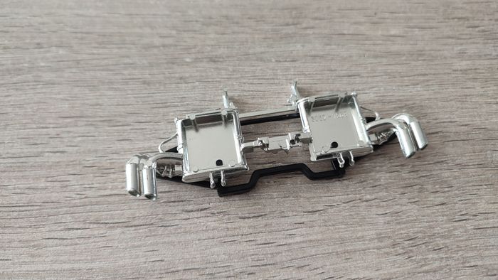 Echappement pièce détachée miniature Burago Bburago Ferrari F50 1995 1/18 1/18e 1/18ème #D22