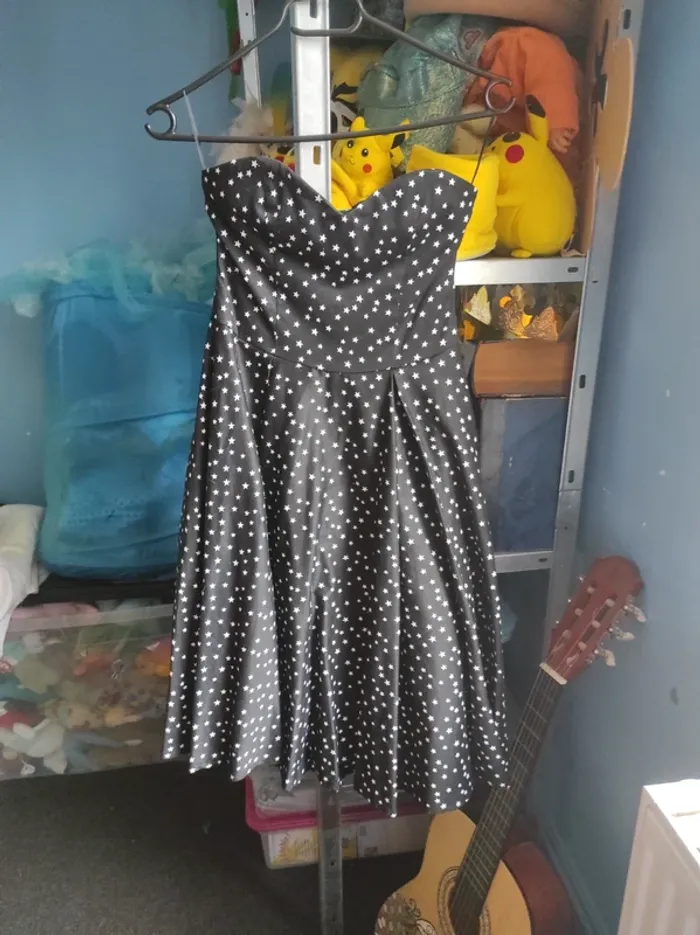 Robe bustier à étoiles