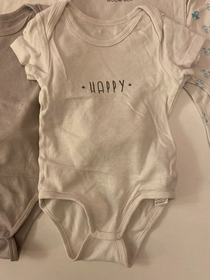 Lot de 8 bodies - photo numéro 3