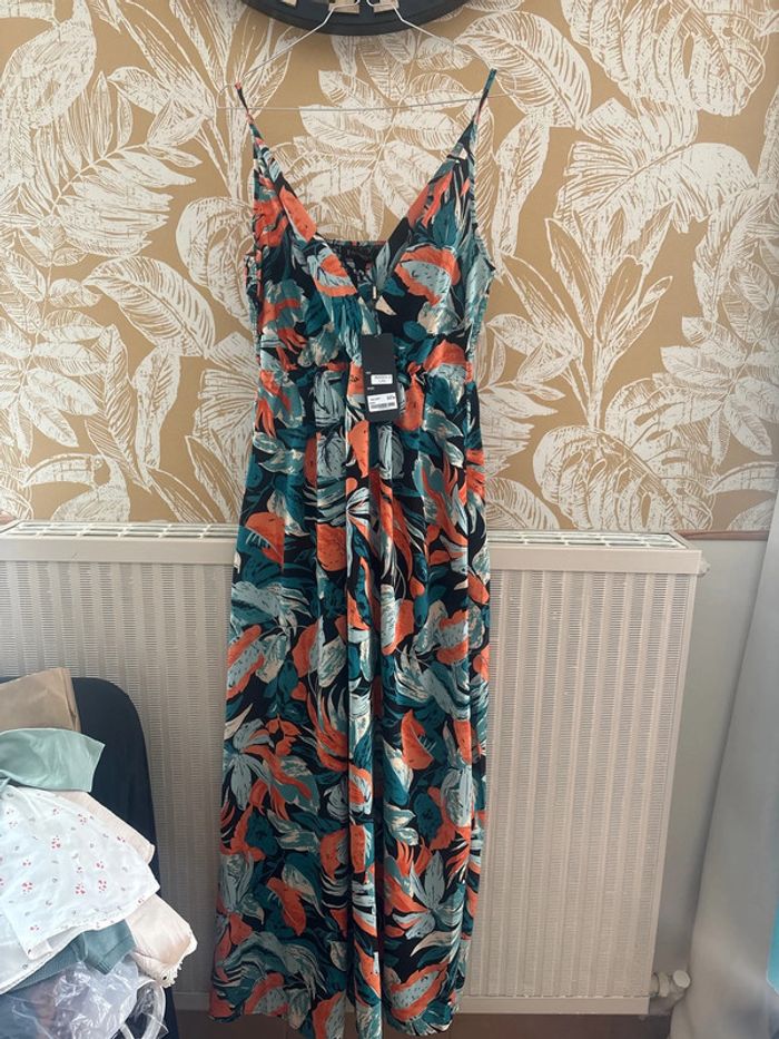 Robe longue neuve L/XL Naumy