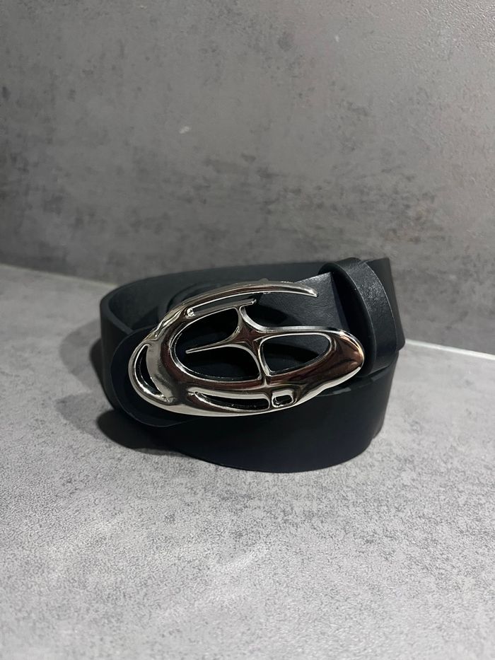 Ceinture y2k étoile chrome neuve