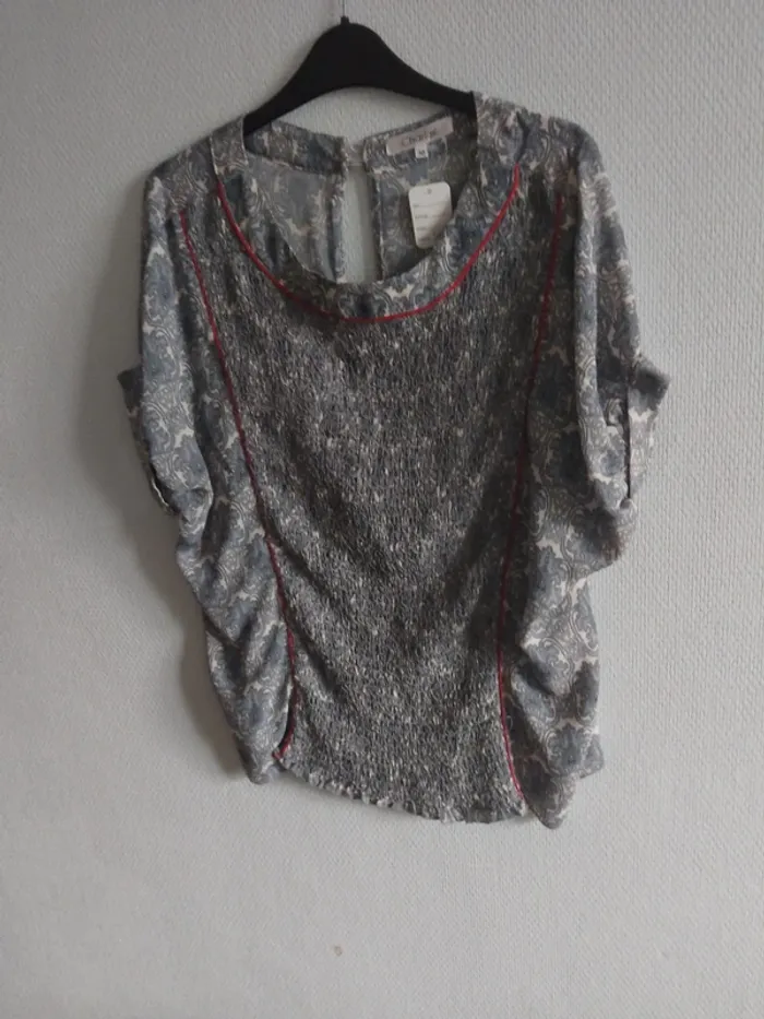 Blouse manches courtes taille M - photo numéro 3