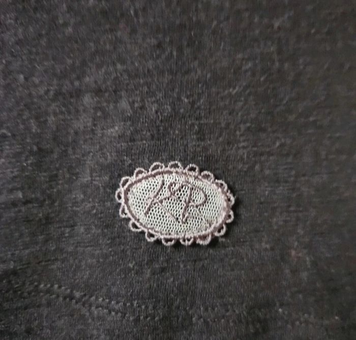 Haut noir avec nœuds dos – Taille M – Kelly Rose – Bon état - photo numéro 5