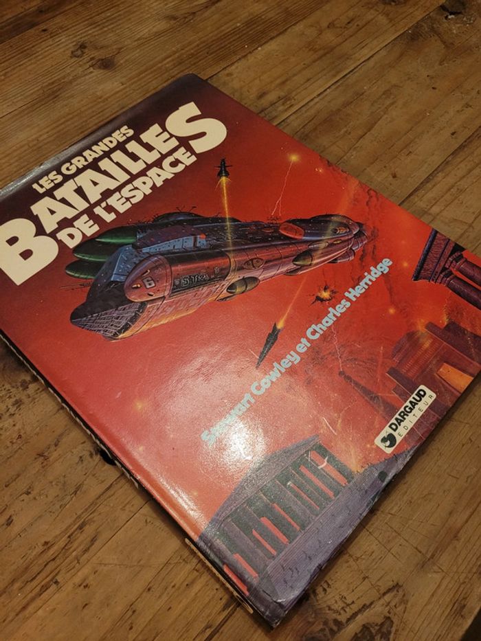 Vends bd les grande batailles de l espace 1ere édition 1978 Stewart crowley Charles hérindge - photo numéro 2