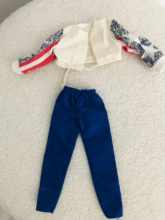 Tenue sport barbie veste étoiles pantalon bleu