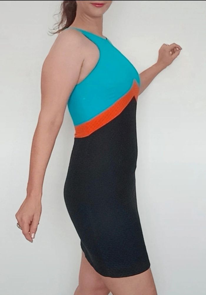Robe moulante chic nid d abeille taille 38 - photo numéro 6