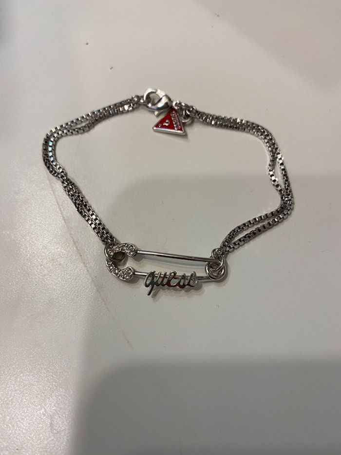 Bracelet guess épingle