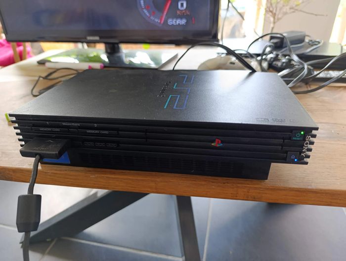 Playstation 2 - photo numéro 2