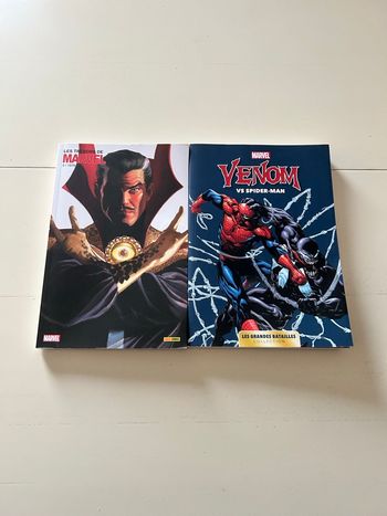 Lot BD Les Trésors de Marvel et Venom VS Spider Man