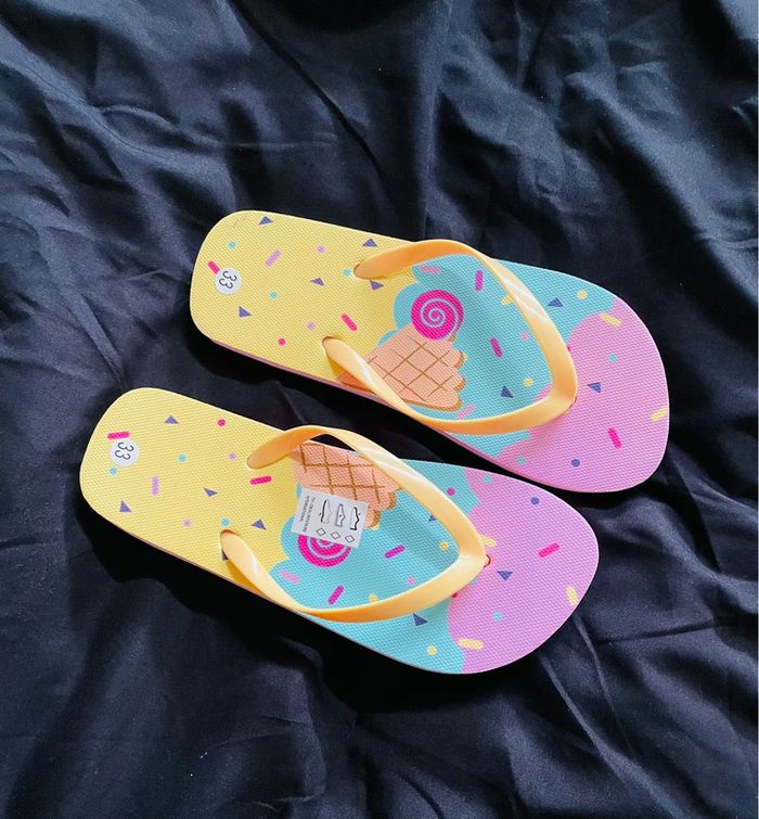 Tongs fille taille 33 - photo numéro 3