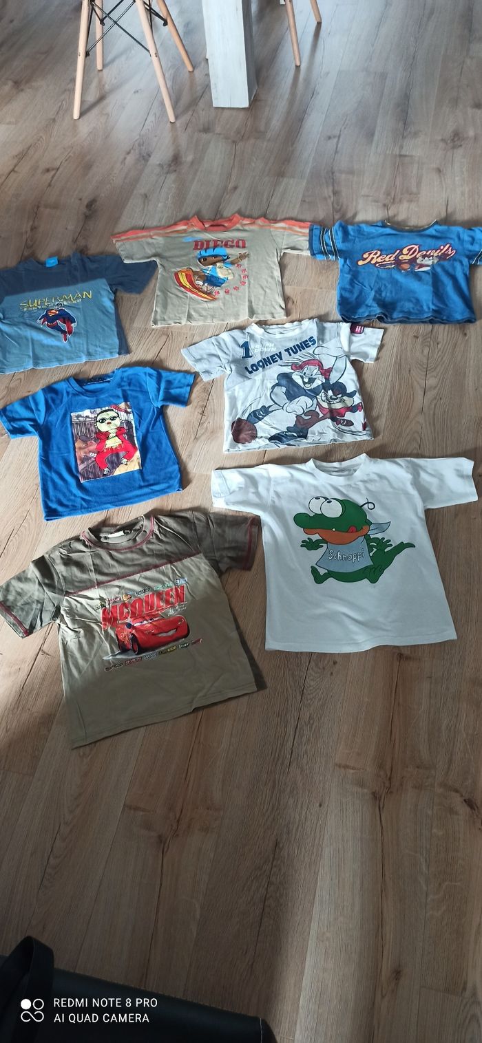 7 t shirts super héros 8 ans