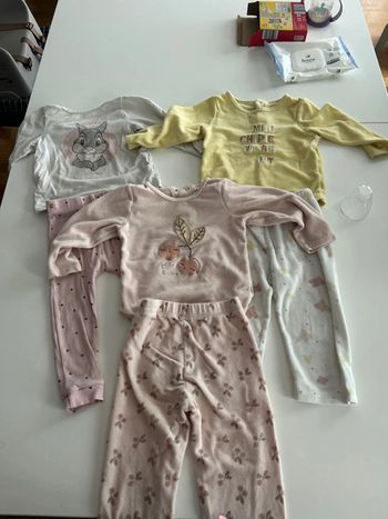 Lot pyjama 24 mois