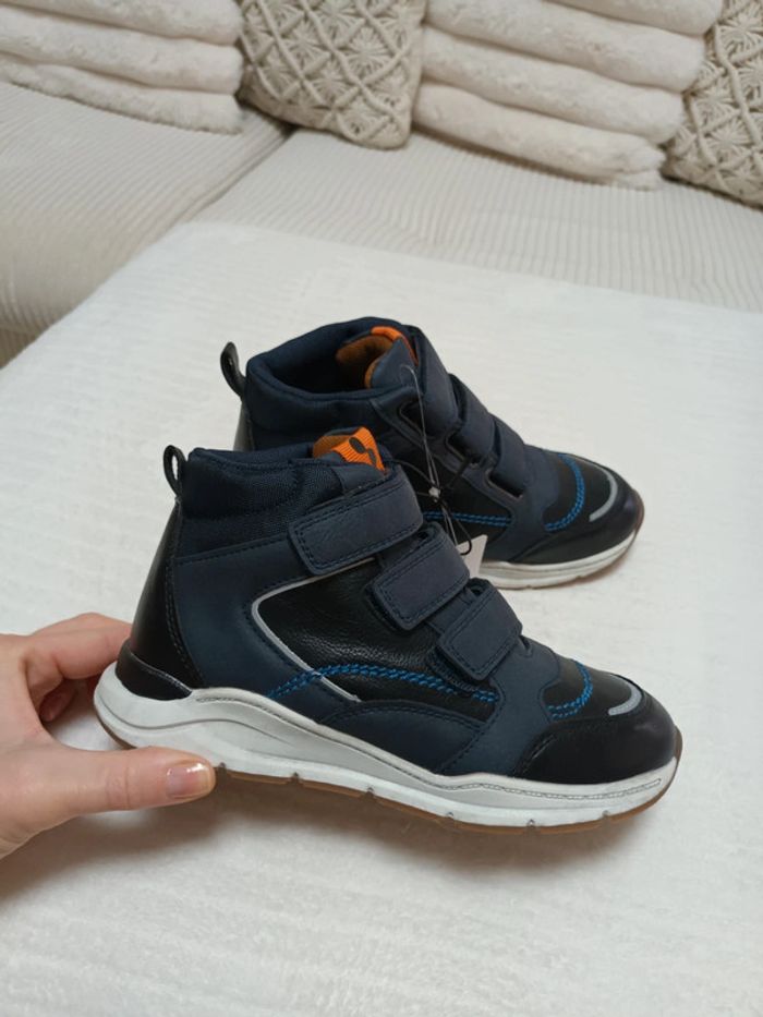 Jolie paire de baskets montantes à scratchs Sprox neuves avec étiquettes 🏷 - photo numéro 3