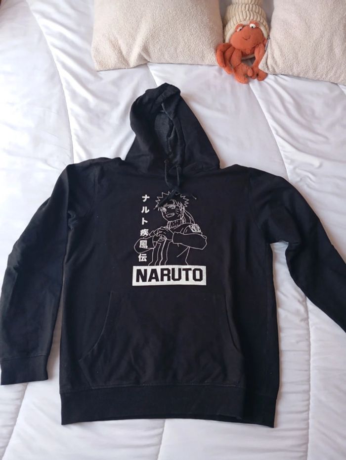 Pull a capuche noir Naruto taille L