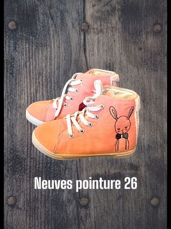 Chaussures montantes neuves pointure 26  Kiss Melody Girl  #dilo2103chaussure