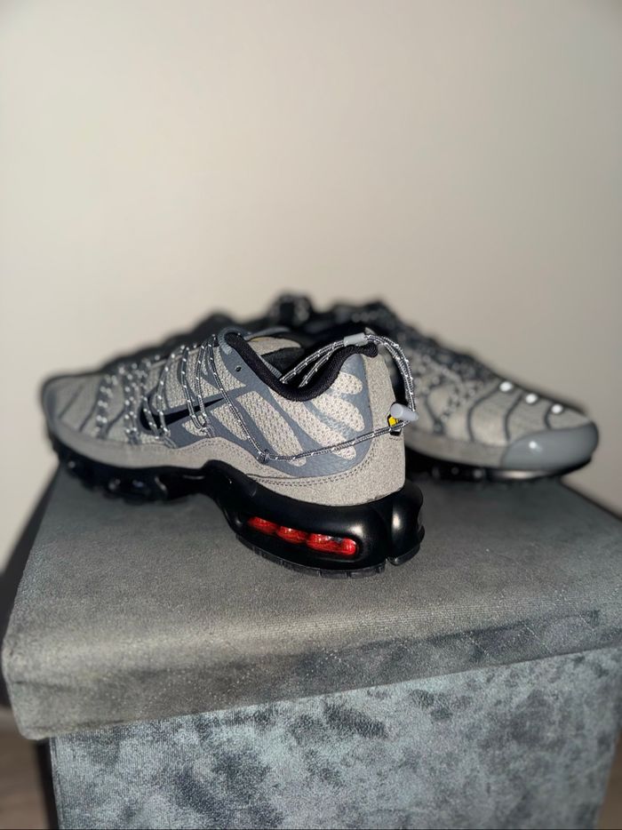 Nike tn gris taille 45 - photo numéro 3