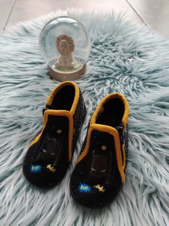 🕶 chaussons garçon taille 22 batman
