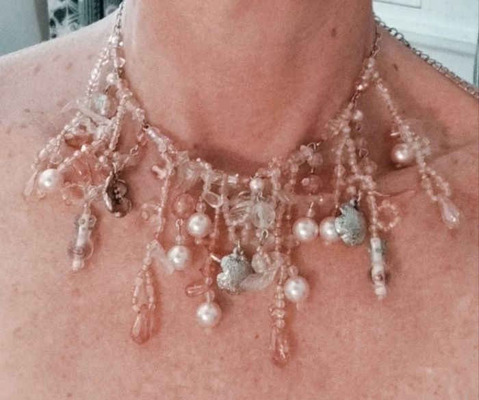 Collier fantaisie rose - photo numéro 1