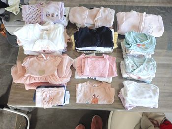 Lot vetements fille 1 moi