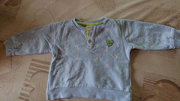 Pull garçon 9 mois en bon état