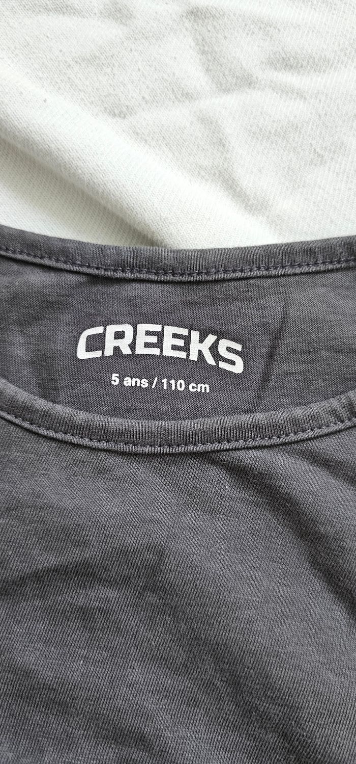 T-shirt manches longues fille Taille 5 ans - photo numéro 4