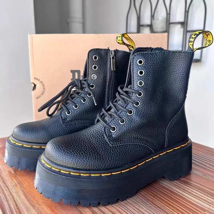 Bottes Dr. Martens noires à motif grainé, pointure 38