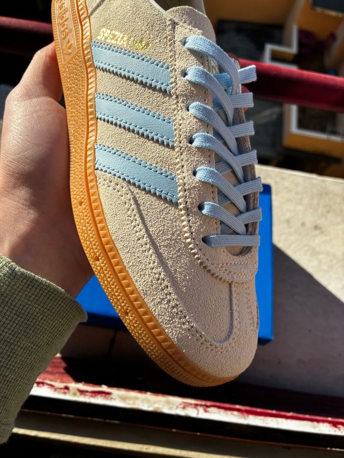Adidas Spezial Off White/Clear Sky/Gum - Taille 38 - Neuves - photo numéro 8