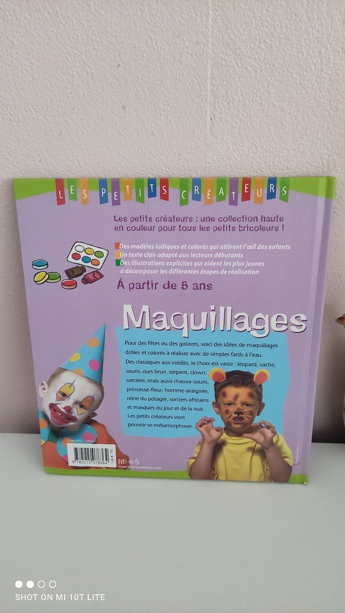 Livre maquillages - photo numéro 2