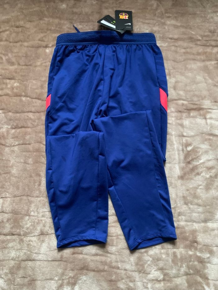Pantalon fc Barcelone neuf - photo numéro 8