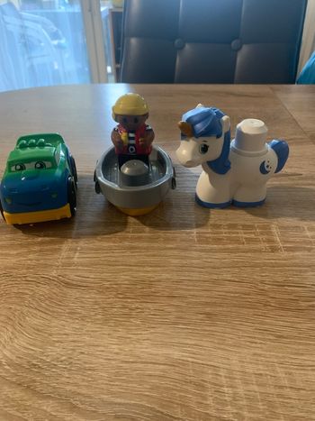 Voiture , bateau, pirate et licorne mega bloks