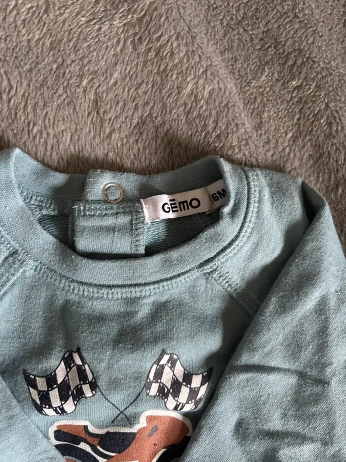 Deux pyjamas Bébé - photo numéro 2