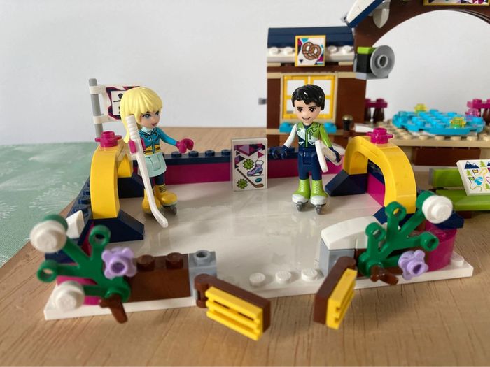 Lego friends Patinoire - photo numéro 3