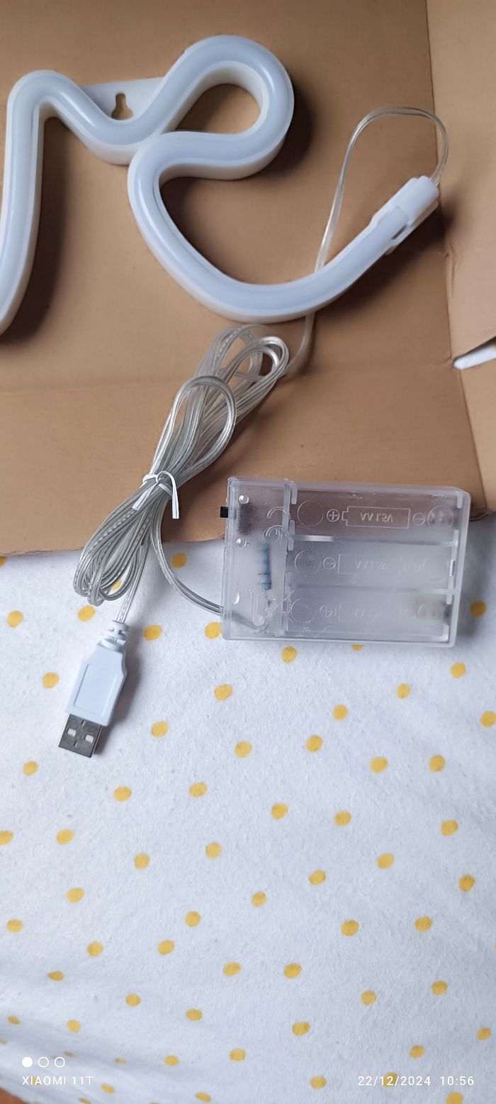 Enseigne lumineuse love rose néon led USB pile neuf - photo numéro 3