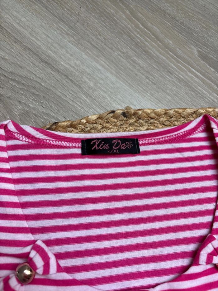 T shirt rose rayé - photo numéro 2
