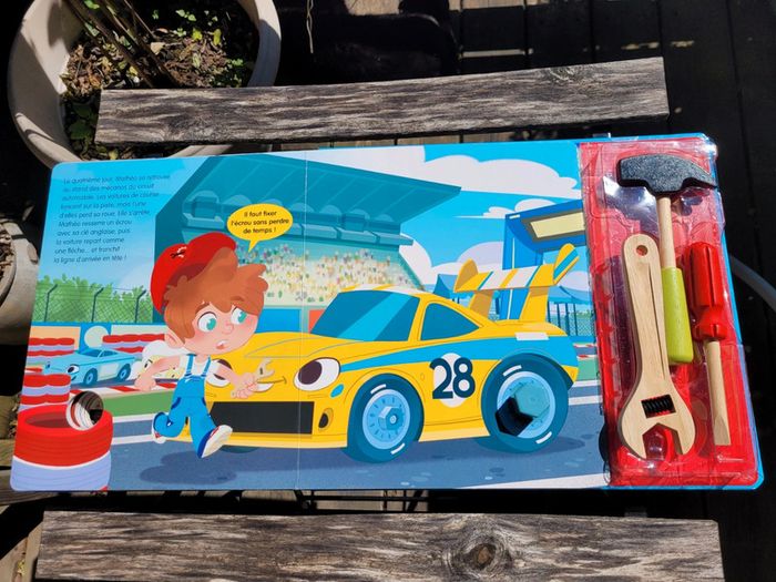 Coffret livre + outils en bois 🛠Mathéo Le Mécano 🔧 72 - photo numéro 5