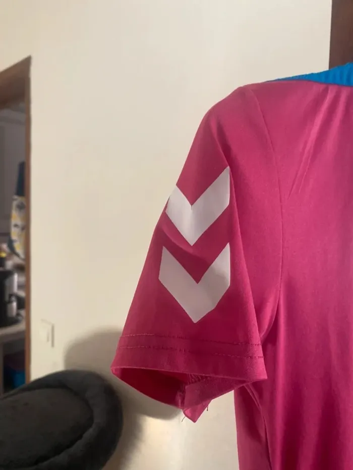 Tee-shirt de sport Hummel – Taille 38 – Parfait pour la rentrée ! - photo numéro 4