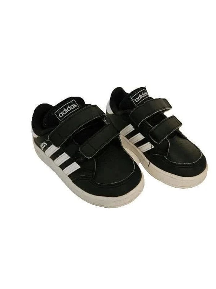 Basket à scratch " Adidas" Noir et Blanc / 23 - photo numéro 2