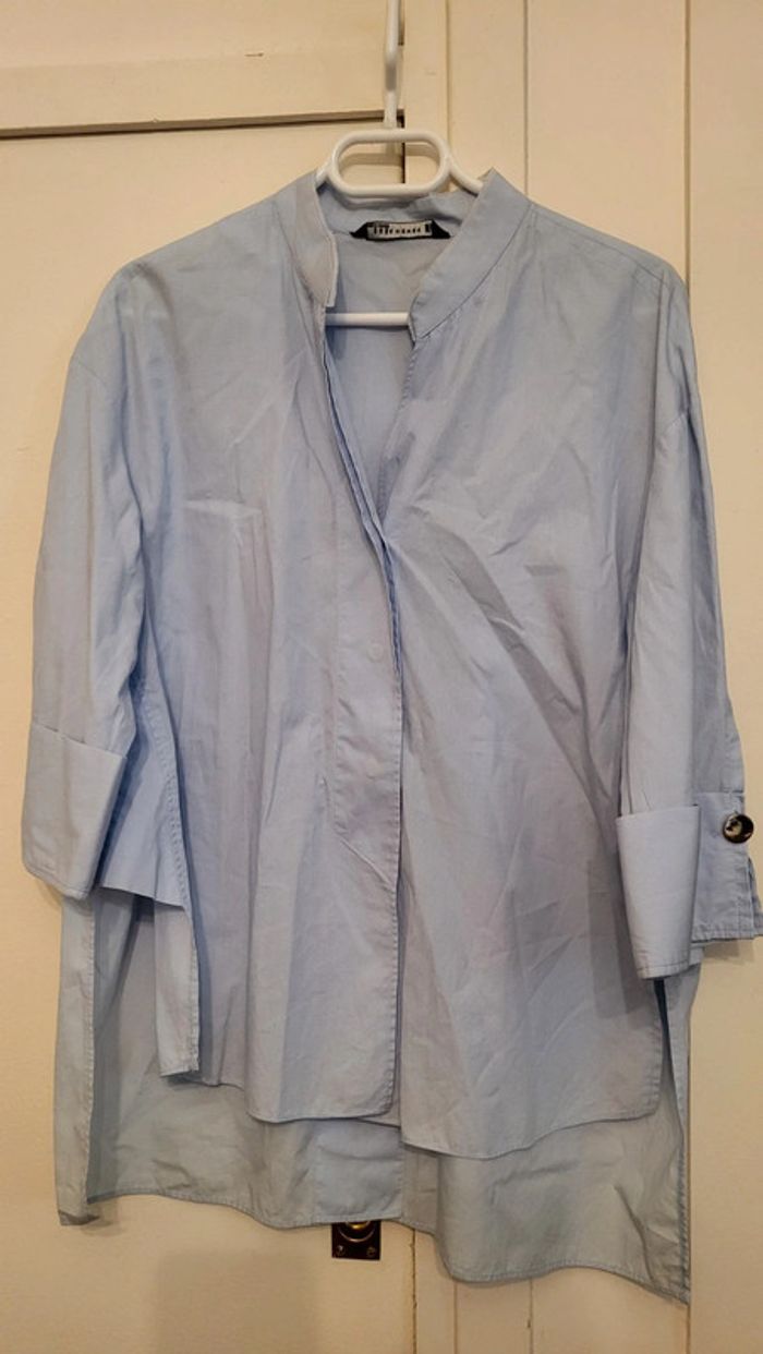 Chemise bleue en coton taille XS