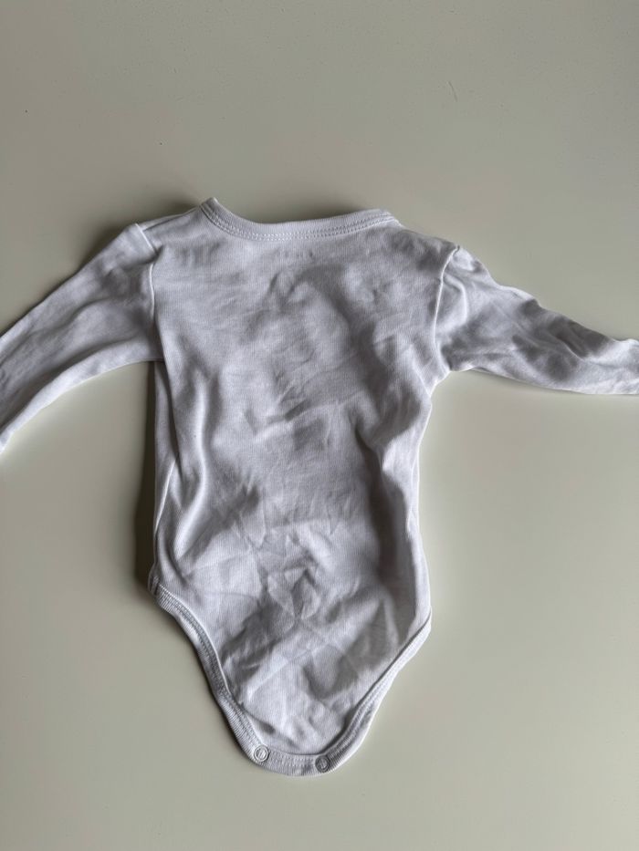 Lots bodies 1 mois - photo numéro 2