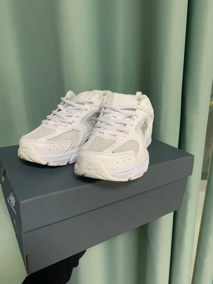 New Balance 530 taille 38.5 - photo numéro 3