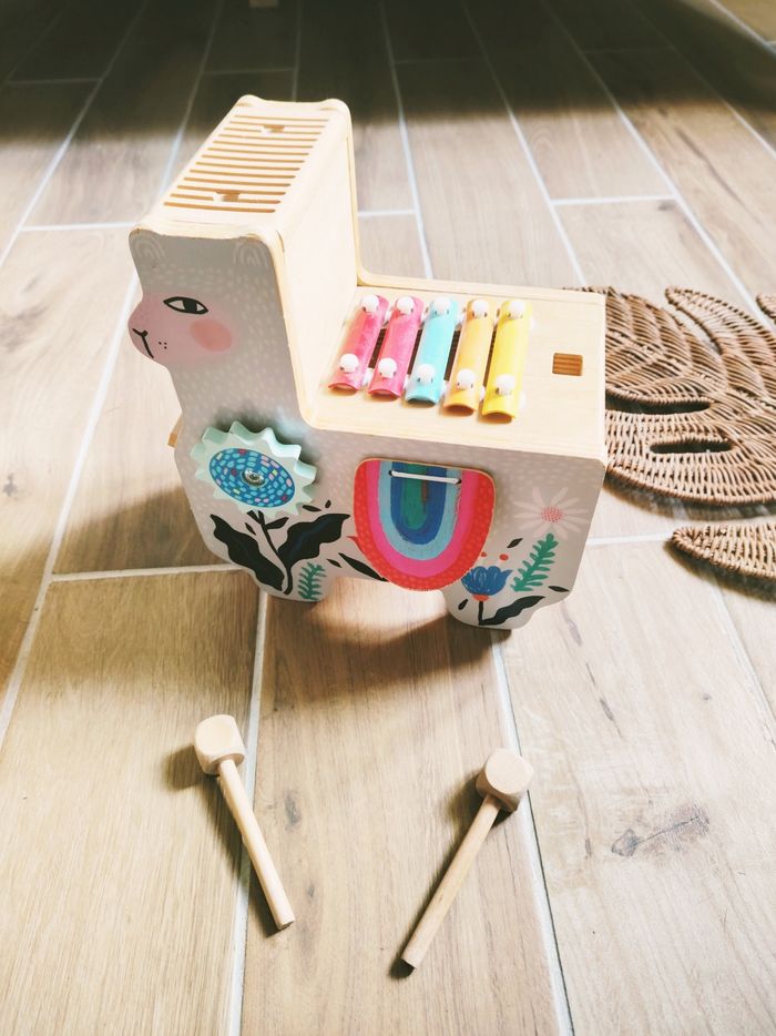 🦙Lili Lama multi activités musicale en bois marque Manhattan toy - photo numéro 2