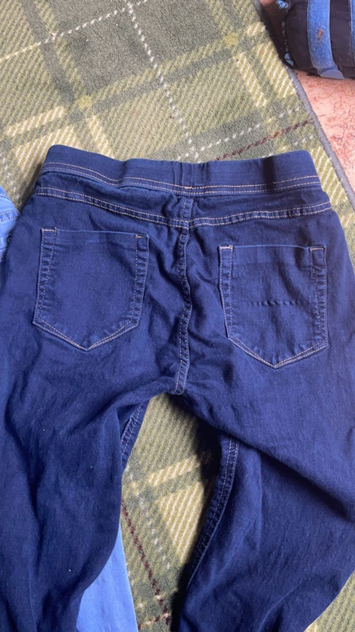 Lot 1 pantalon court et un 7/8 taille 38 - photo numéro 7